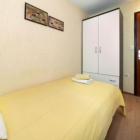 Apartments Ivo With Sea View Baška Екстериор снимка