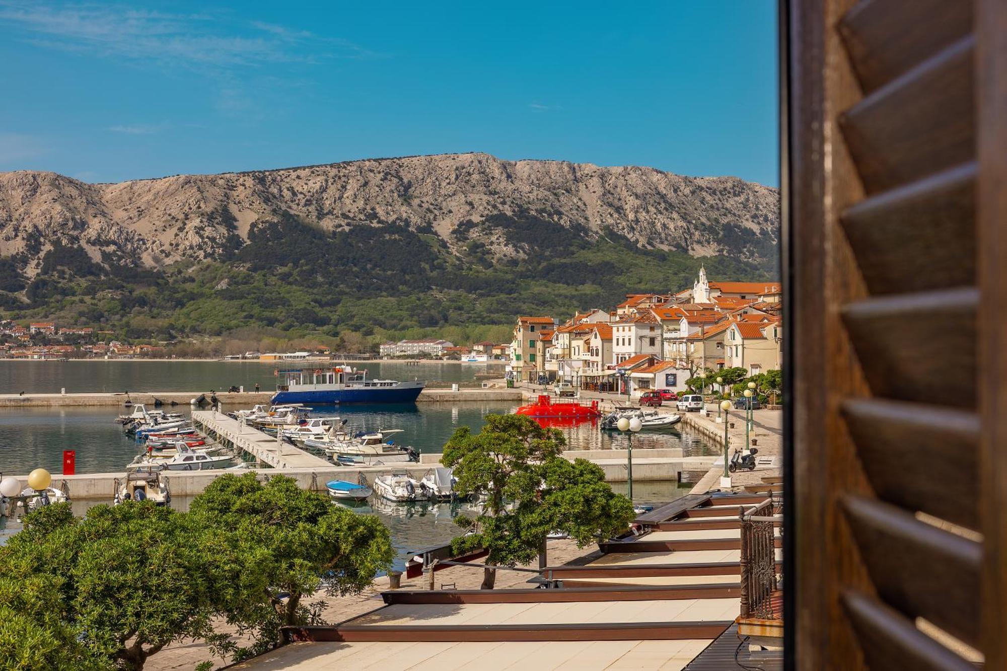 Apartments Ivo With Sea View Baška Екстериор снимка